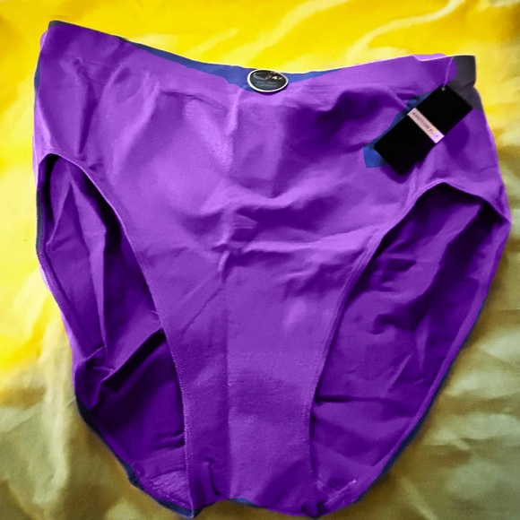FULL BRIEFS, MICROFIBRE, VIOLET, SIZE 4X, SEAMLESS, ADDITION ELLE, TAGS ON, NEW - Picture 1 of 4